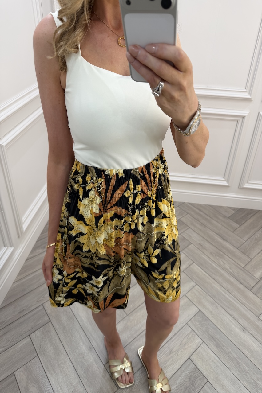 Nellie Yellow & Black Floral Elasticated Shorts