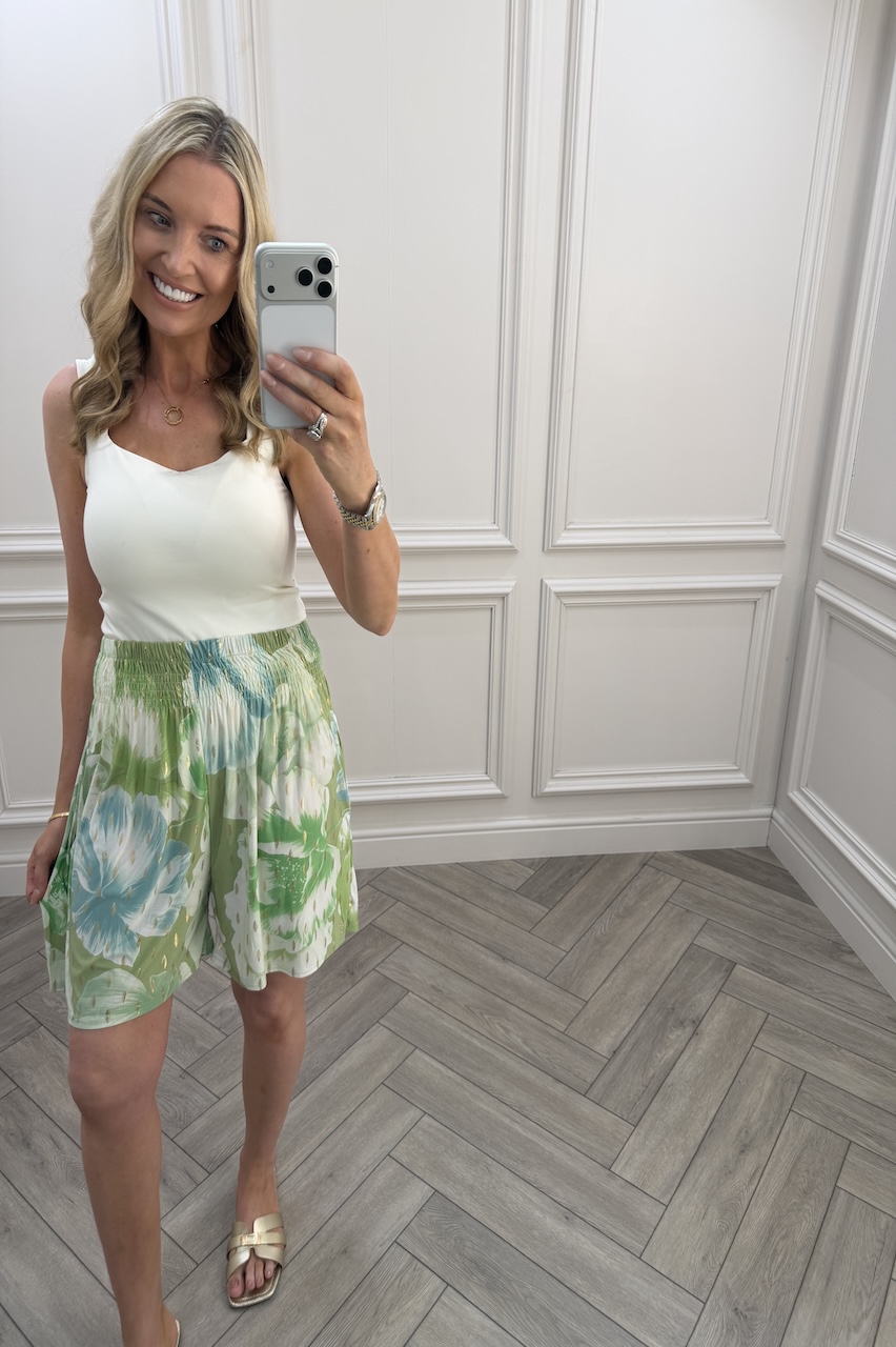 Bambi Green & Cream Floral Elasticated Shorts