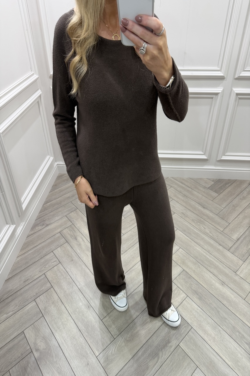 Marley Brown Lounge Set