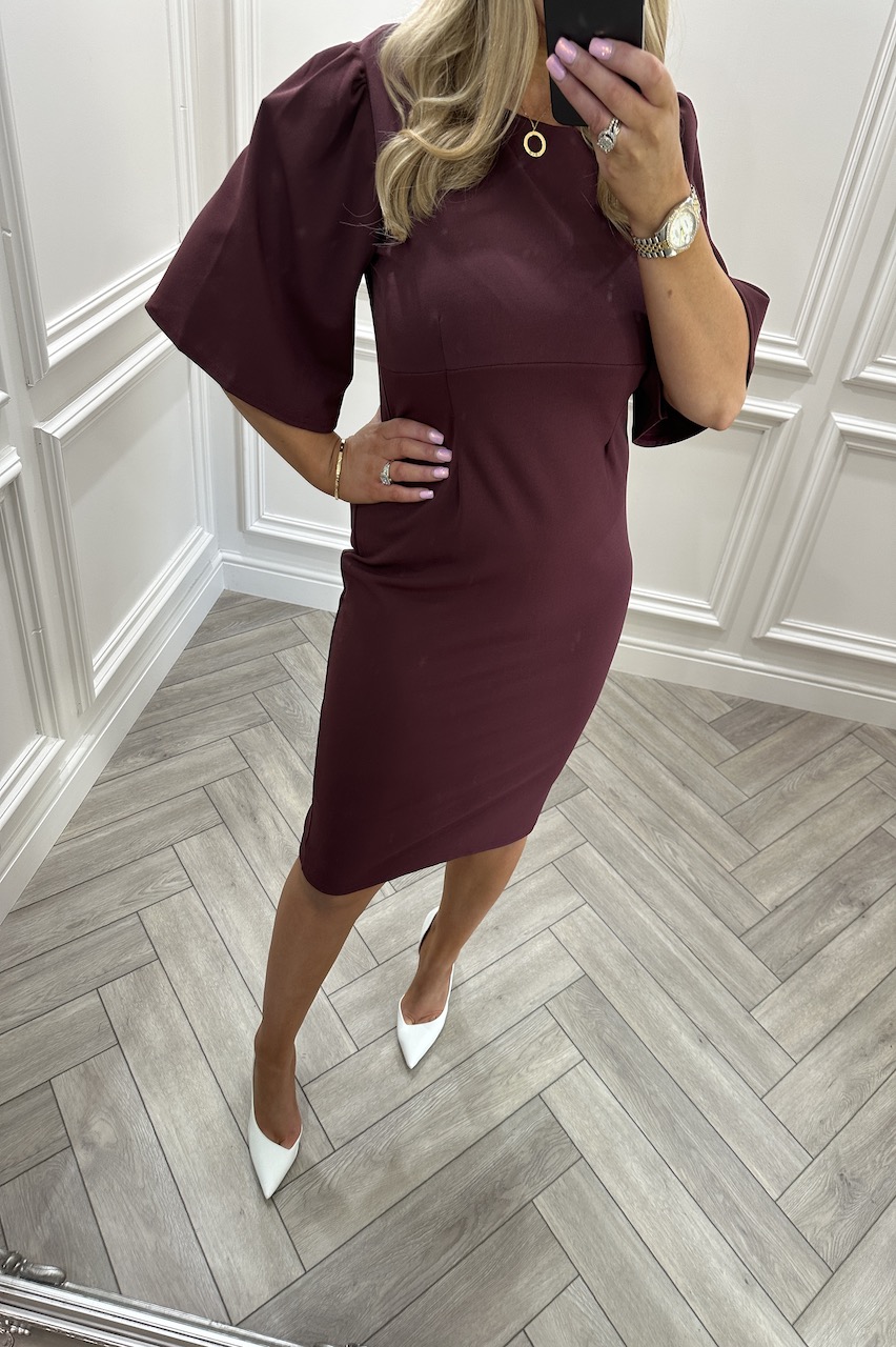 Duchess Wine  Flute Sleeve Bodycon