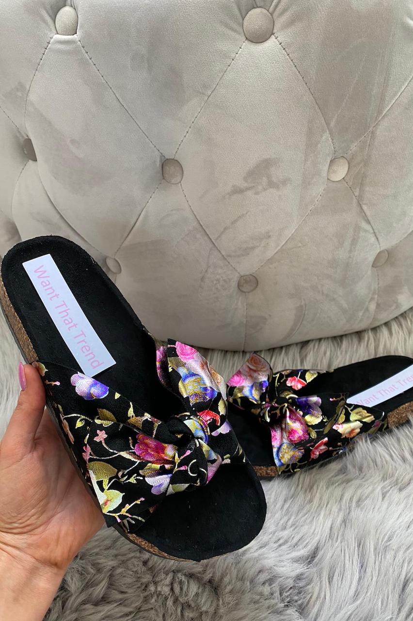 Black Floral Bow Sliders