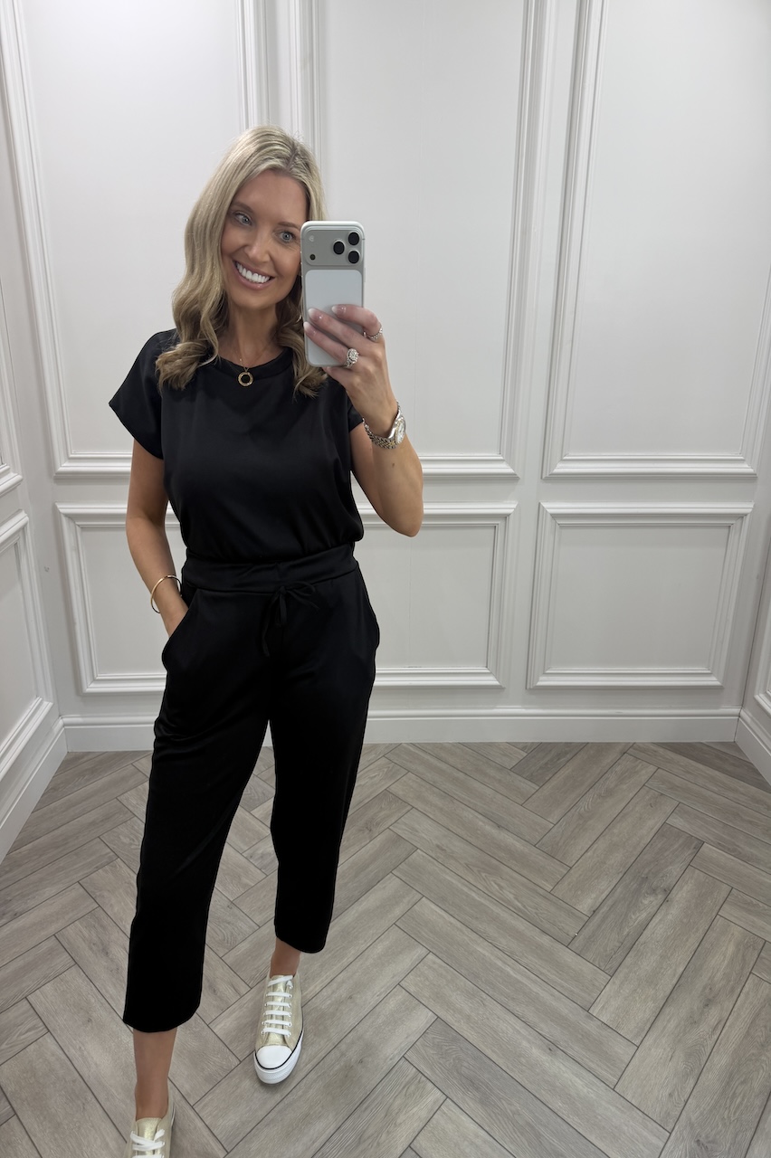 Alba Black Lounge Set