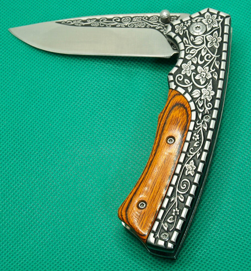 Spring Assisted Flipper Knife Decorative Handle Liner Lock