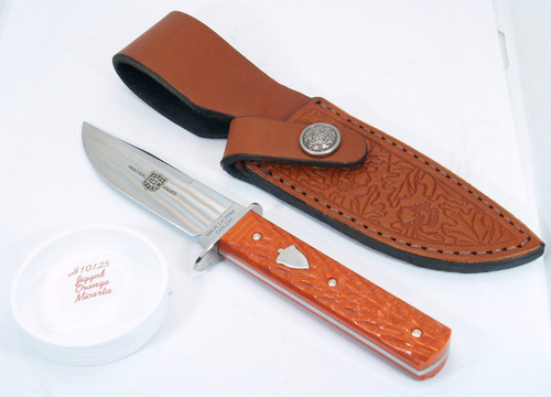 Great Eastern Cutlery H10125 Fixed Blade Guard Hunting Knife Jigged Antique Yellow Jigged Bone