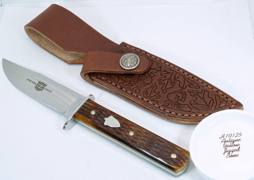 Great Eastern Cutlery H10125 Fixed Blade Guard Hunting Knife Jigged Antique Yellow Jigged Bone