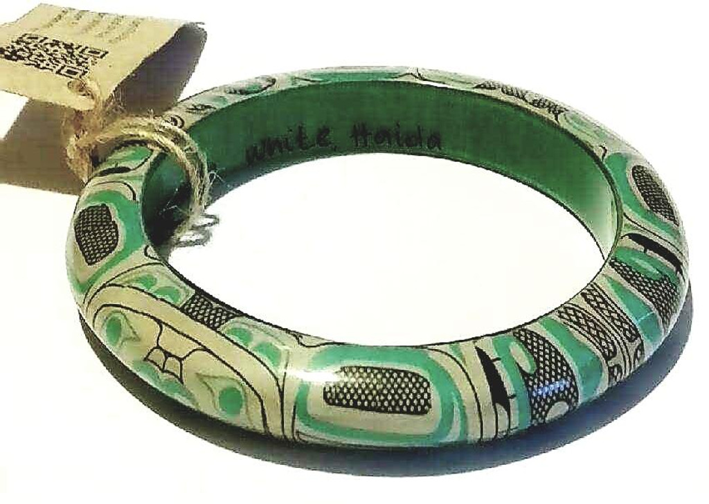 Wooden Bracelet - So Boho Mint Beaver Bangle 