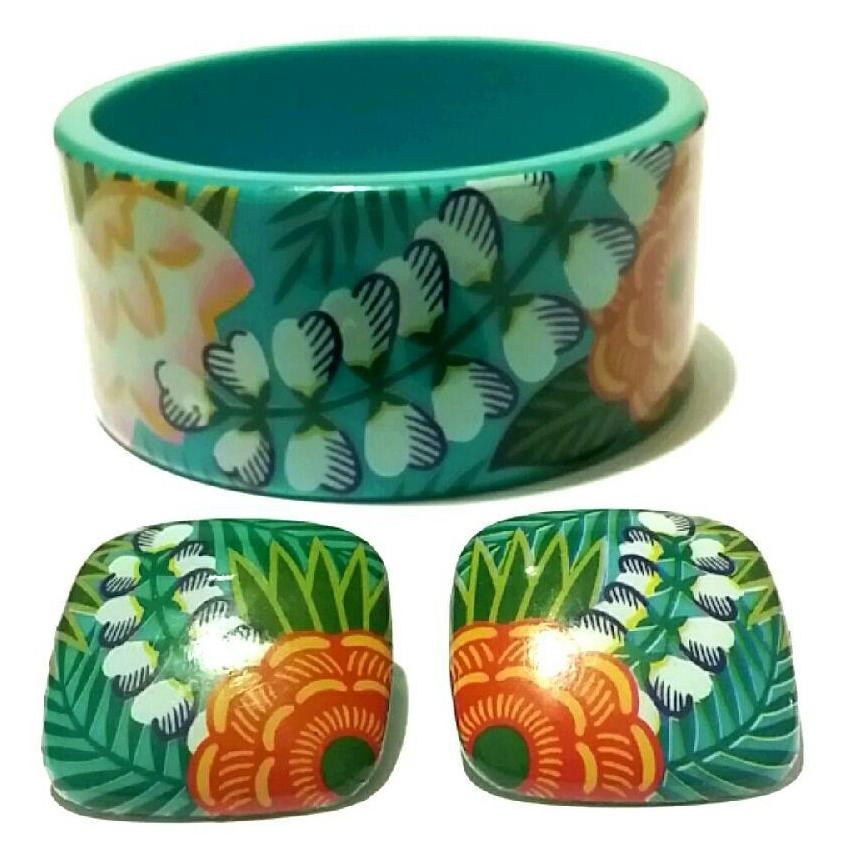 Avon Lucite So Boho Teal the Greenhouse Bangle Bracelet Earring Set - Vintage 1970s