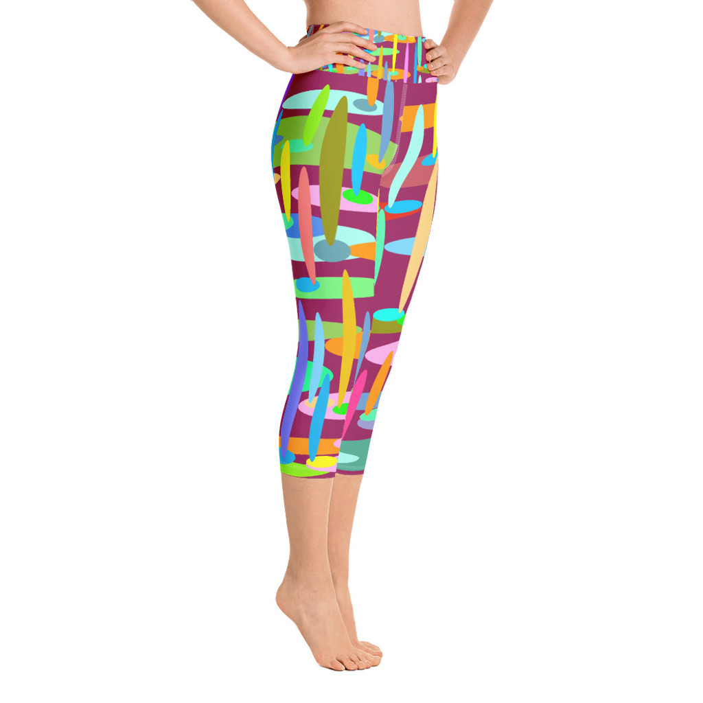 Ann Gertrude "Ponds Paradise" Yoga Capri Legging - Wine