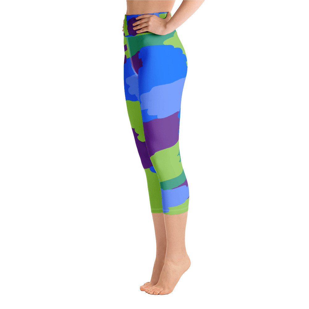 Ann Gertrude "Storm" Yoga Capri Legging 