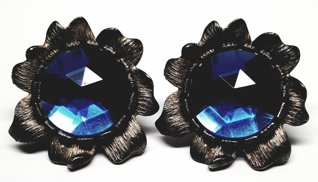 Craft Big Blue Rhinestone Pewter Flower Clip-On Earrings - Vintage