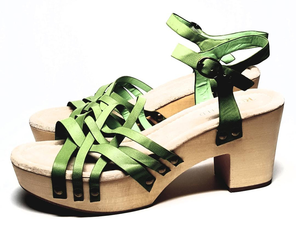 Restricted Green Apple Basketweave Soft Leather Platform Sandals - Size US 9 - New