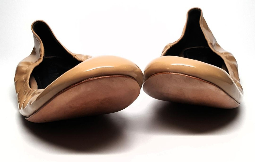 Vera Wang Khaki-Colored Patent Leather Ballet Up Toe Flats - Size US 7.5M - New