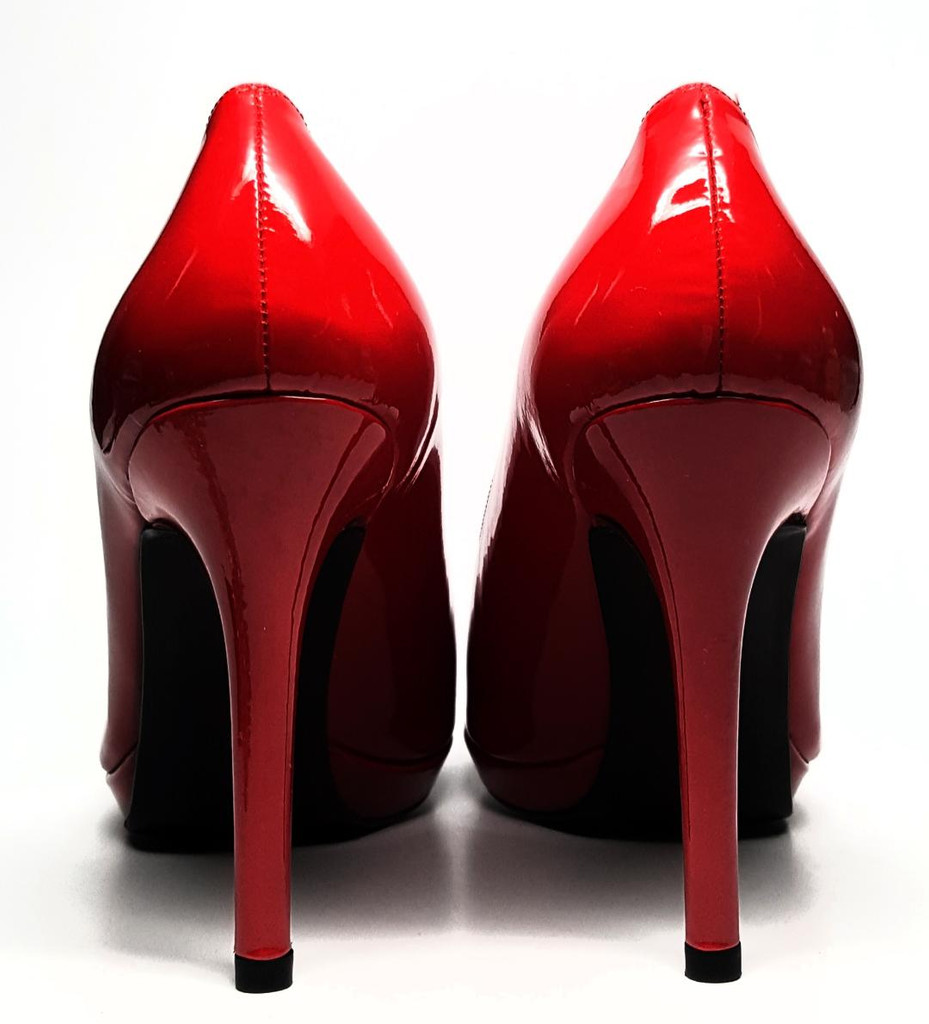 Stuart Weitzman Cherry Red Patent Leather "Platswoon" Platform Heels - Size US 8 - New