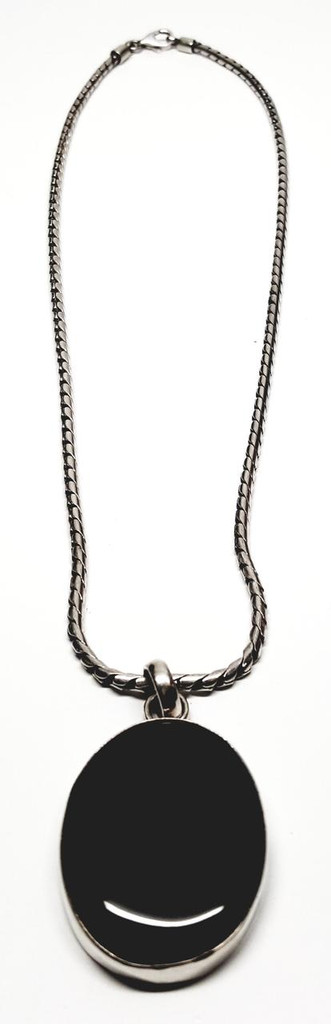 Sterling Silver Cabochon Oval Onyx Stone Pendant Necklace - Vintage