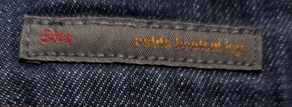 Citizens of Humanity "Dita" Deep Indigo Wash Light Flare Boot Cut Jeans - Size 28 