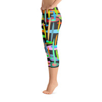 Ann Gertrude "Ponds Paradise" Low Rise Capri Legging - Black 