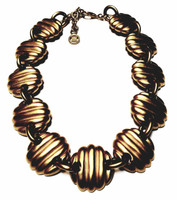 Givenchy Rich Matte Gold Heavy Graduated Rolling Shells Necklace - Vintage