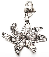 John Hardy Sterling Silver Swivel Large Flower Pendant - Vintage