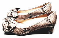 Prada Leather Snakeskin Design Big Bow Cream and Mocha Heels - Size US 7.5
