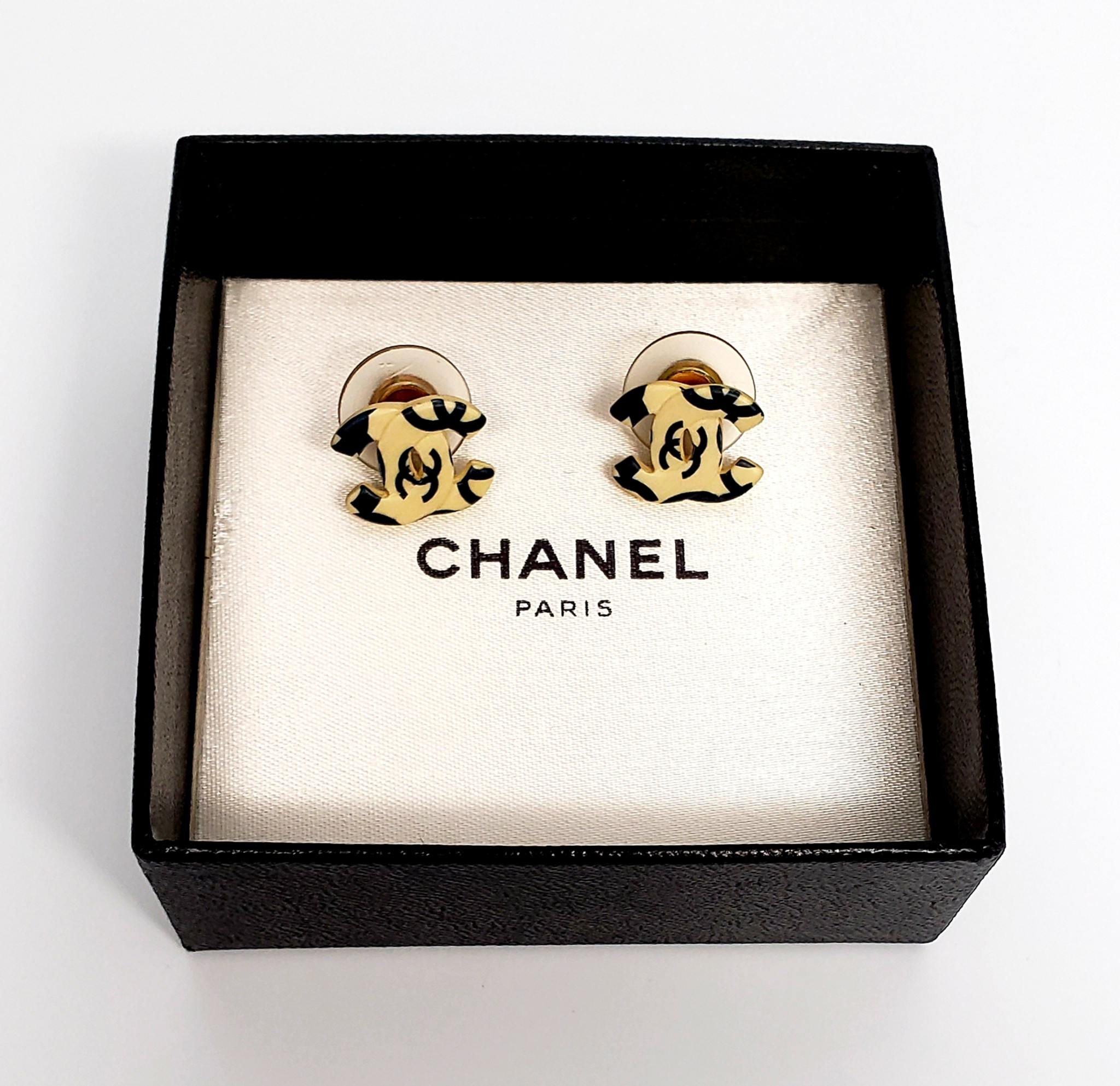 chanel double c earrings