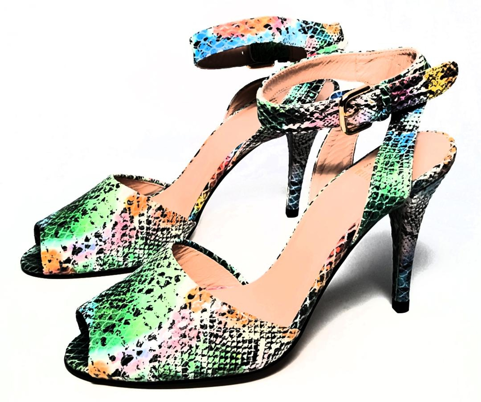 stuart weitzman snakeskin heels