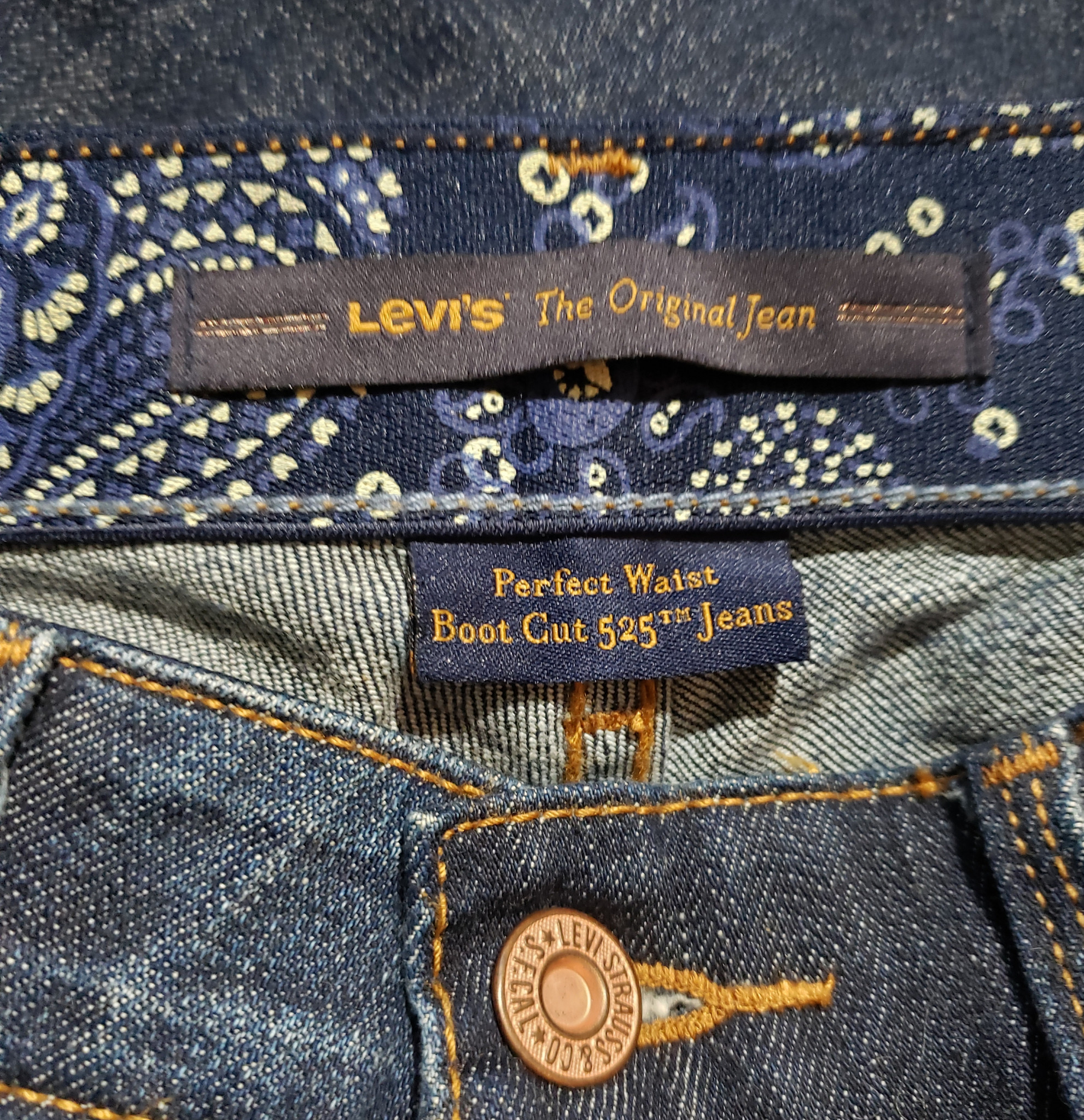 levi jeans 525 perfect waist bootcut