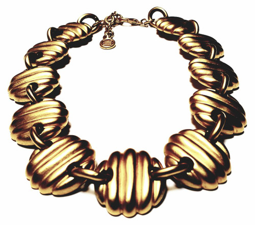 Givenchy Rich Matte Gold Heavy Graduated Rolling Shells Necklace - Vintage