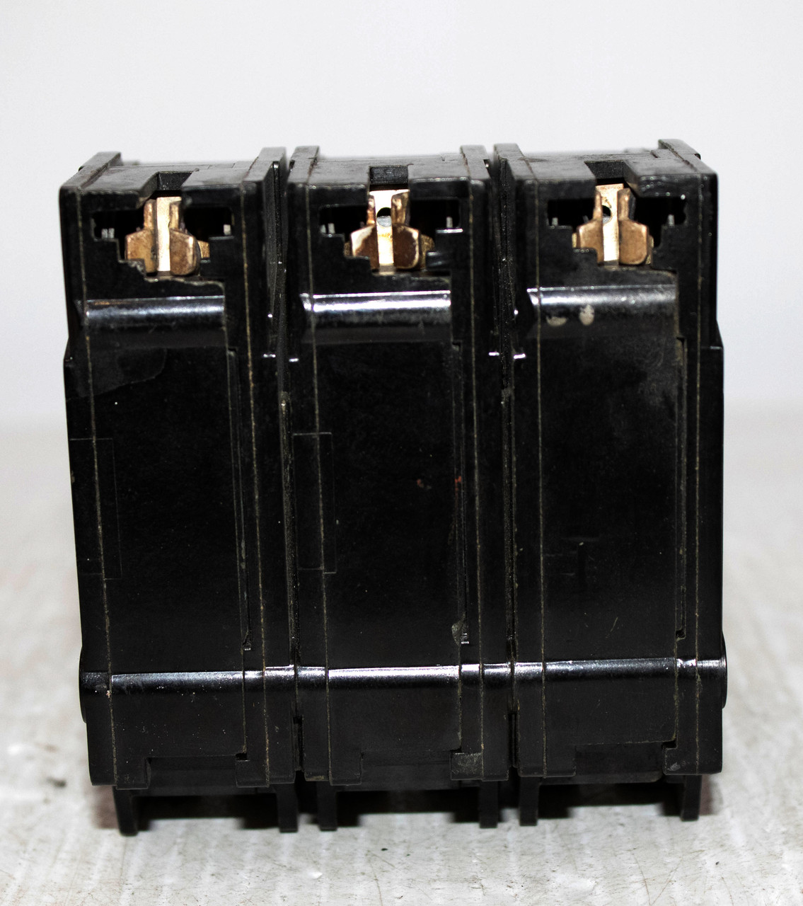 General Electric THQL32020 Breaker 20A 240V 3P 3PH 10kA Q-Line Plug-In