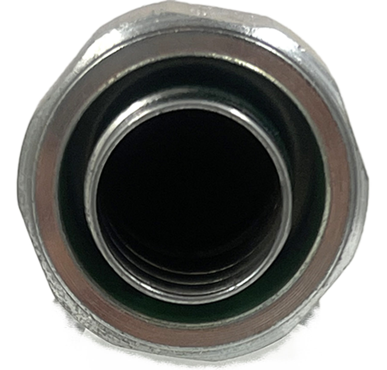 Eaton Crouse-Hinds LTBK7590  Liquidtight Connector 3/4-Inch FMC, 90 Degree Angle, Insulated, Malleable Iron