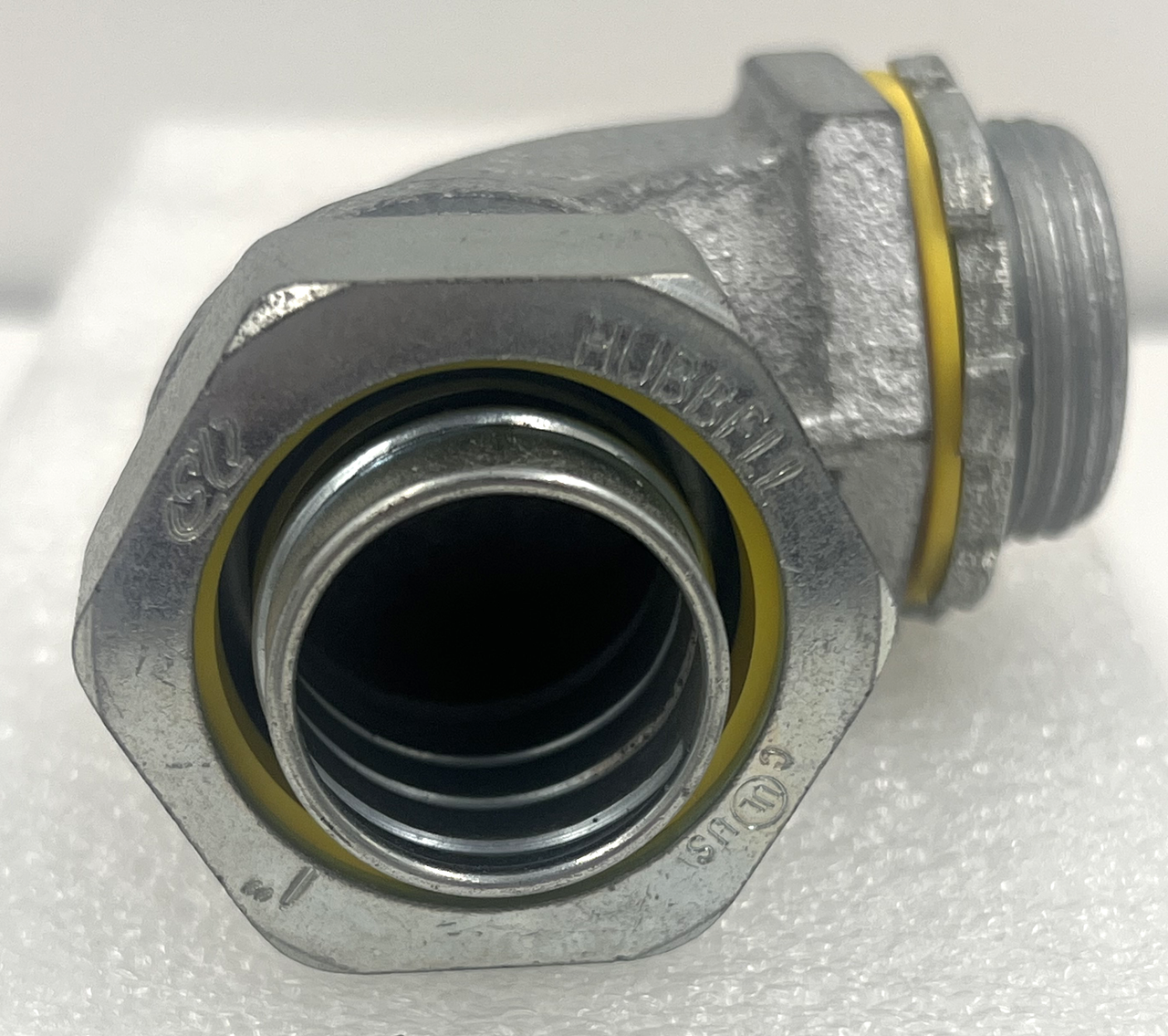 YAGI 3424 Liquidtight Connector 90 Degree 1-Inch