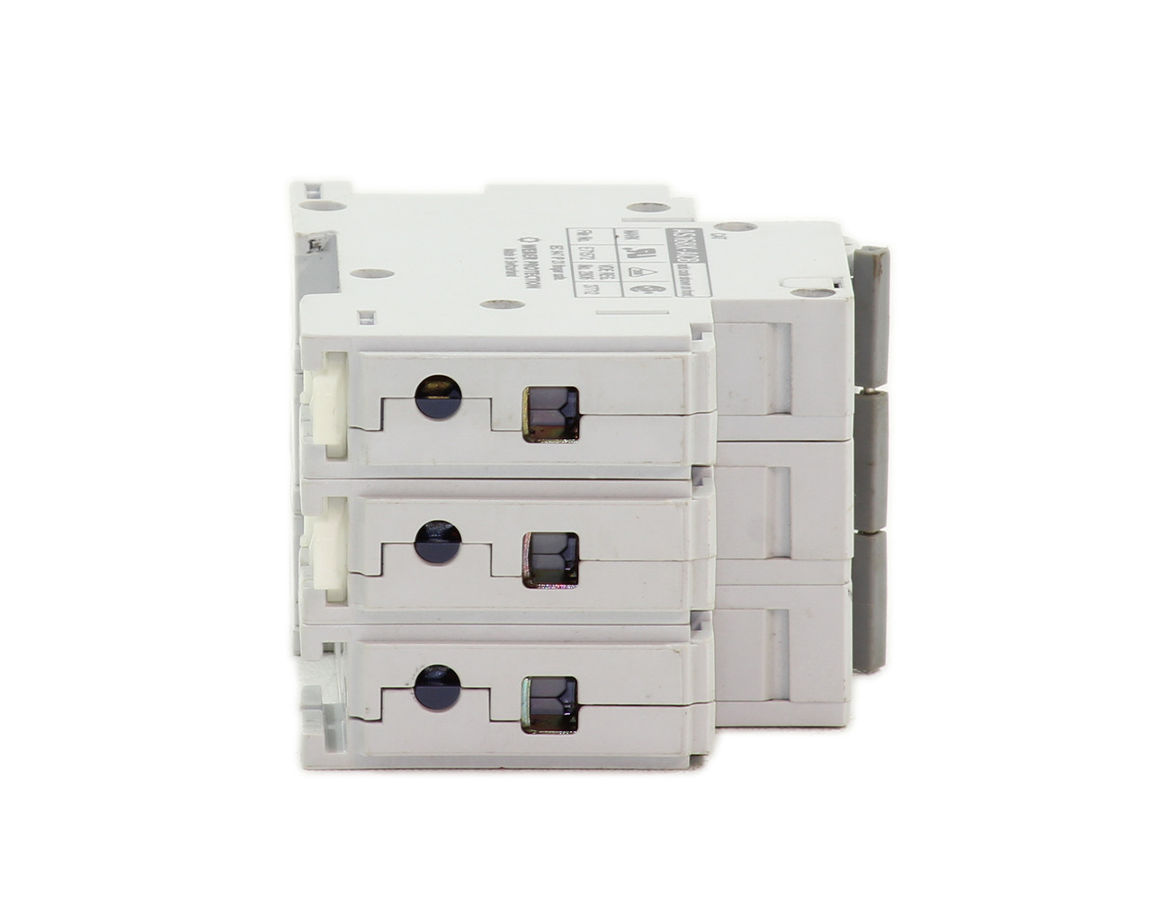 Schurter AS168X-CB2 DG300 Breaker 30A 48V 3P Din Rail