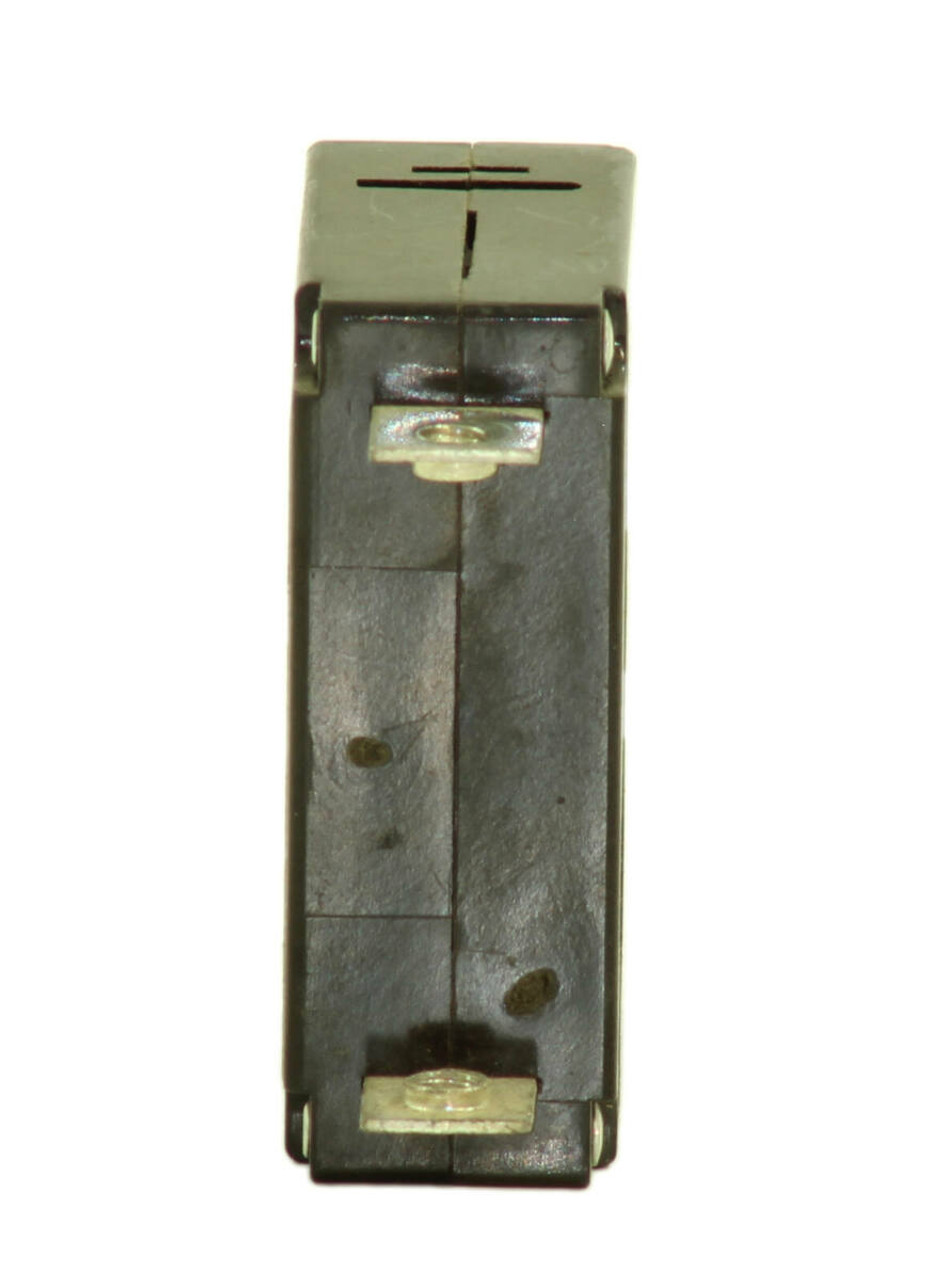 Carling Switch AA1-B0-24-630-3D1-C Breaker 30A 277V Single Pole 50/60Hz