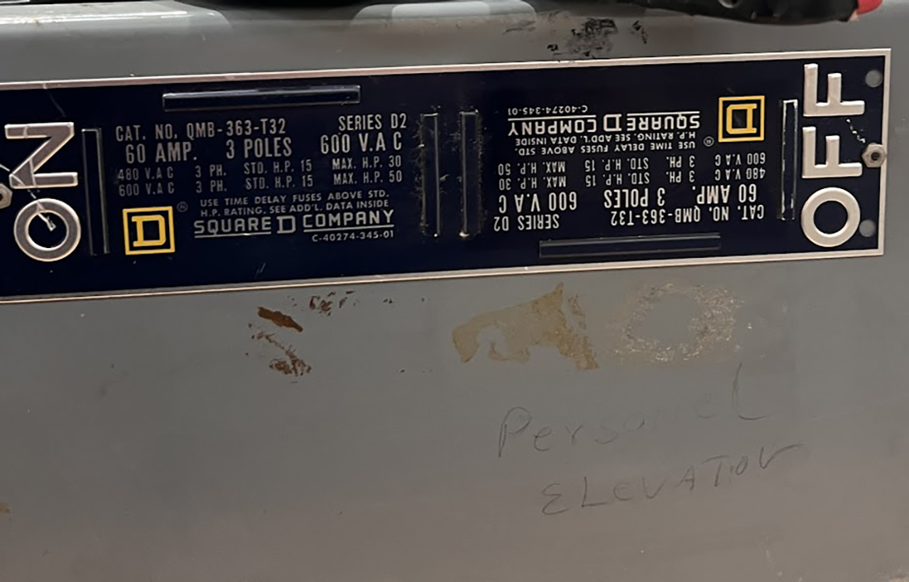 Square D QMB-363-T32 Fusible Disconnect Vacu-Break 100A/60A 600V 3P 3Ph