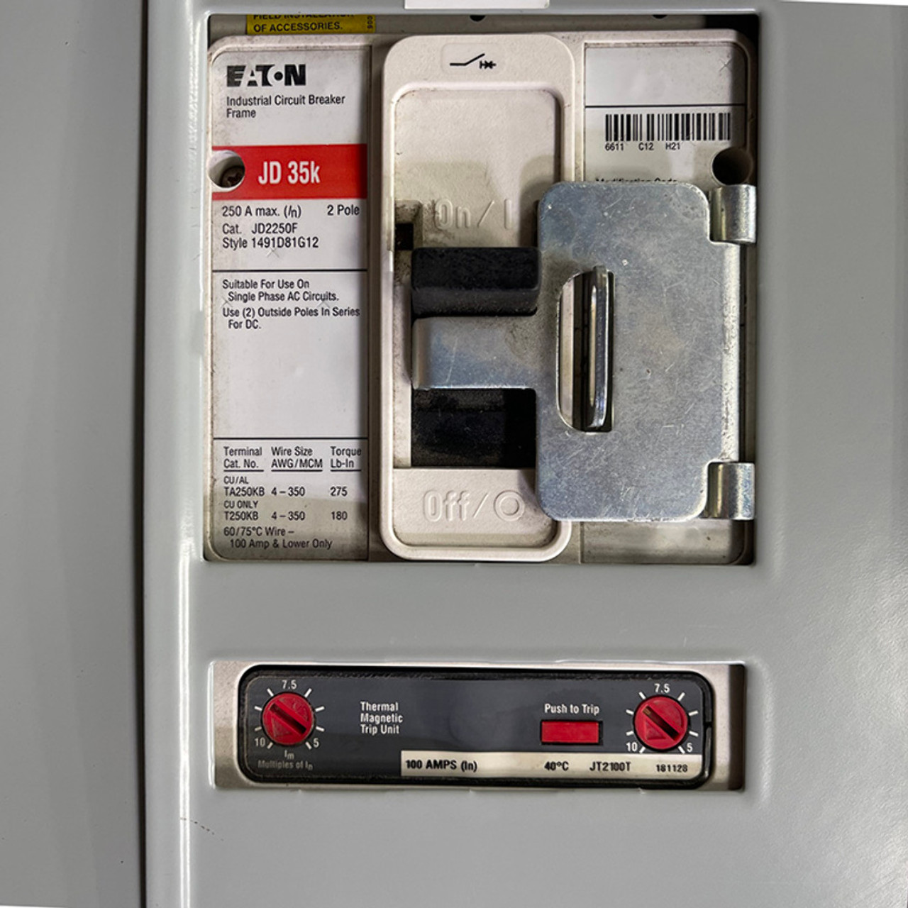 Eaton PRL4B Pow-R-Line Main Breaker Panelboard 250A 120/240V 1P 3W NEMA 1