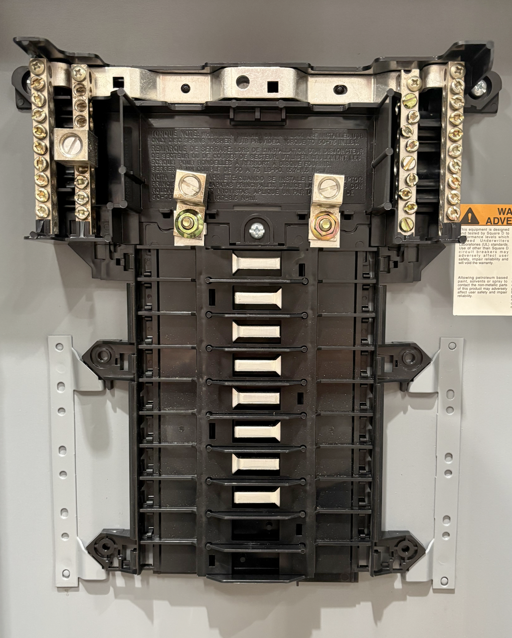 Square D QO11624L125GRB Load Center Main Lug 125A 240V 1PH 3W NEMA 3R 16SP 24CR