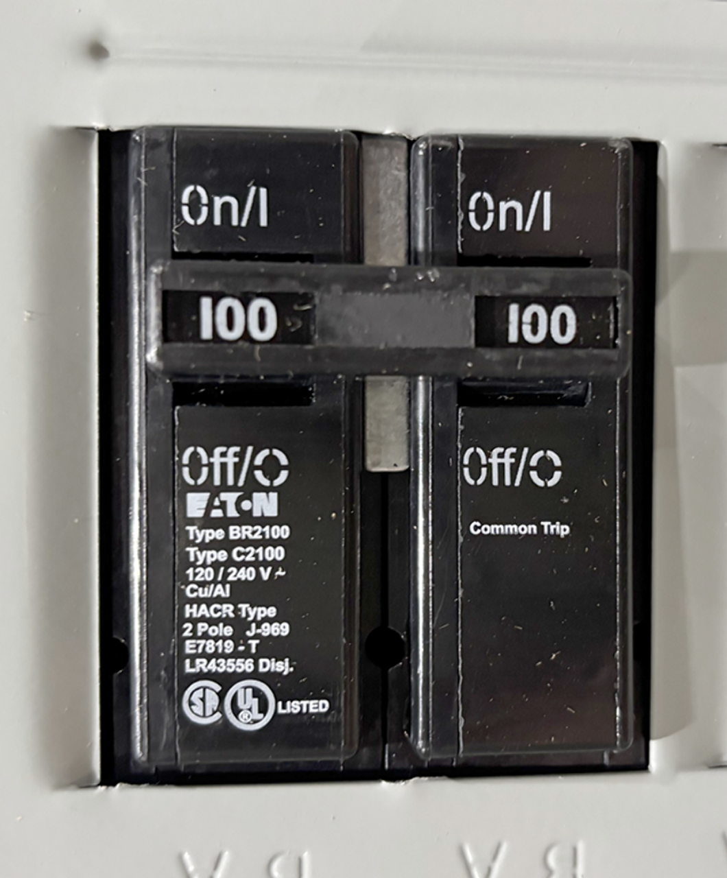 Eaton BRP12B100R Main Breaker Load Center 125A 120/240V 1PH 3W 10kA NEMA 3R 12SP