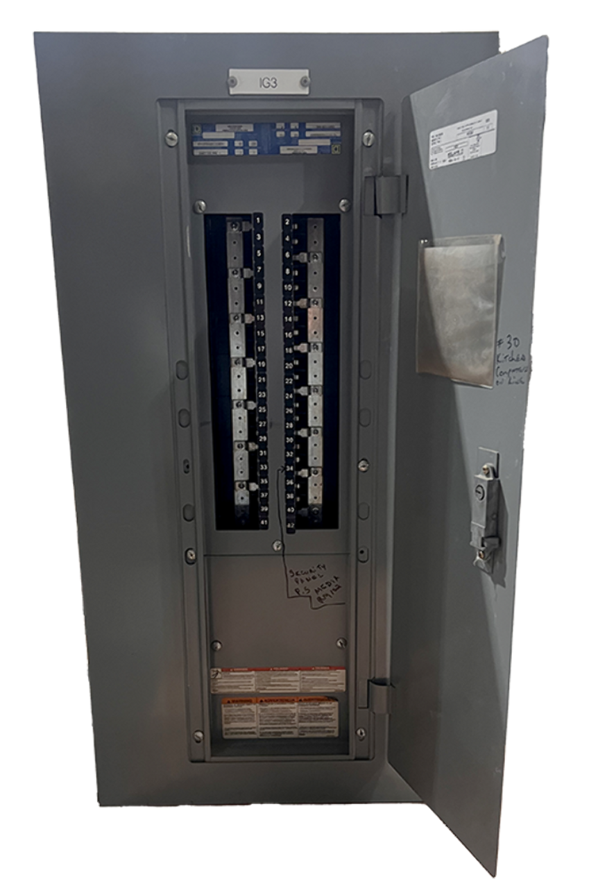 Square D NQOD Panelboard 225A 208Y/120VAC 3Ph 4W Series E2 w/MHC38S Enclosure NEMA 1 42 Spaces