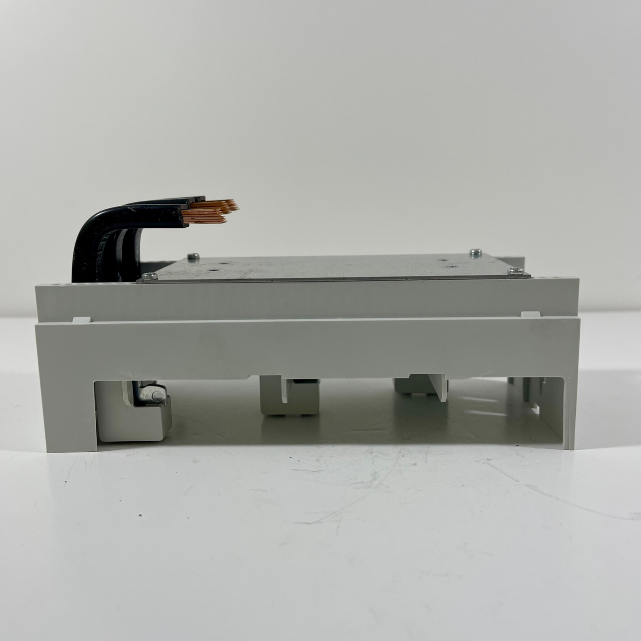 Eaton EG-BUS-T Busbar Adapter 125A Top Connection Series G EG-Frame