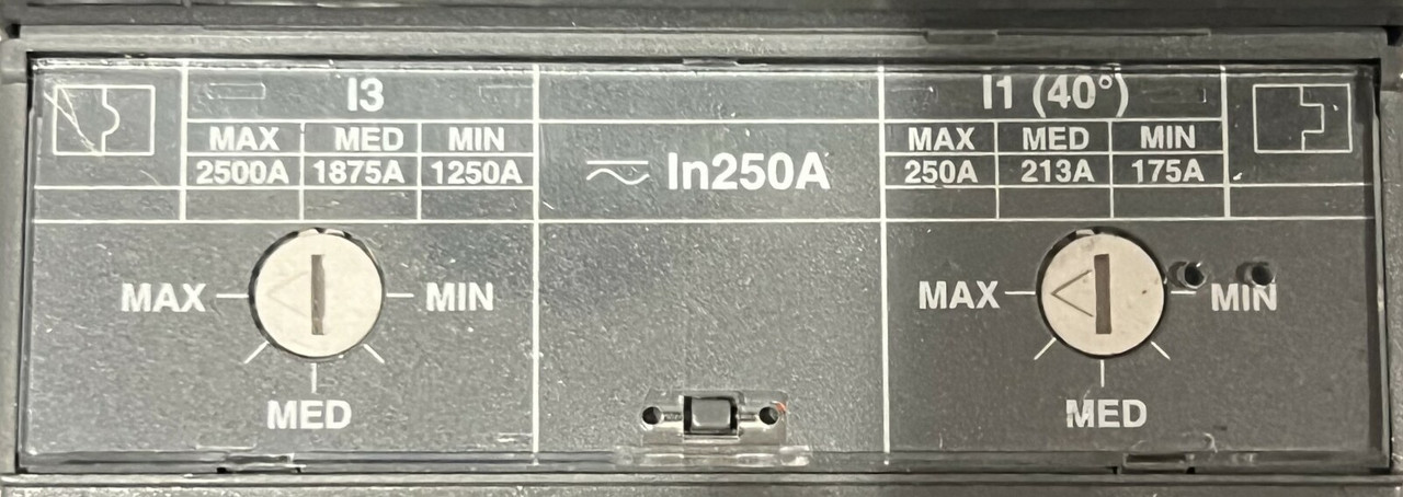 ABB SACE T4L 250 Circuit Breaker 250A 600V 3P 65kA w/Shunt Trip and Rotary Handle