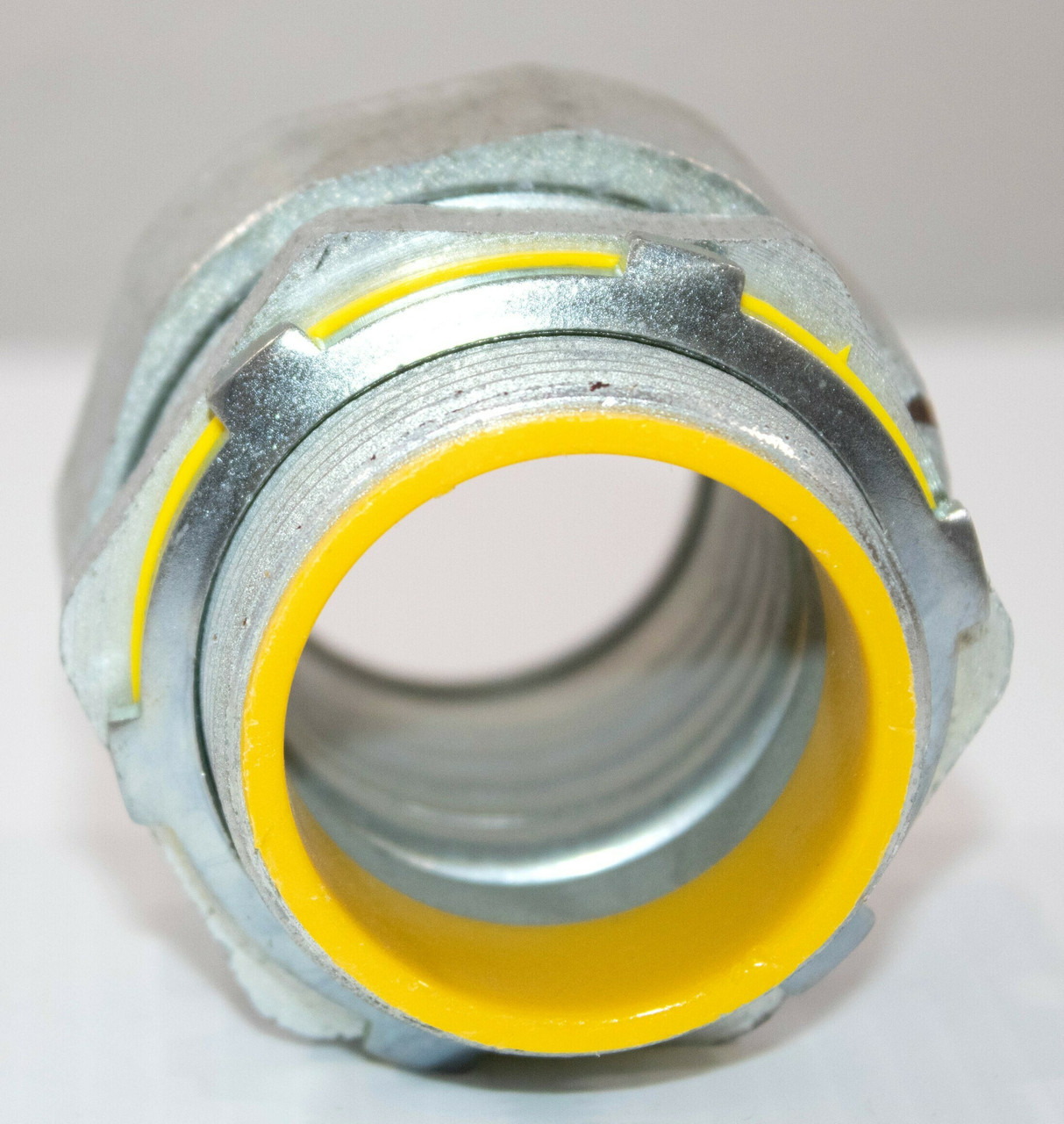 Eaton Crouse-Hinds LTB150 Straight Male Connector w/Insulated Throat Bushing Liquidator Liquidtight 1 1/2-Inch