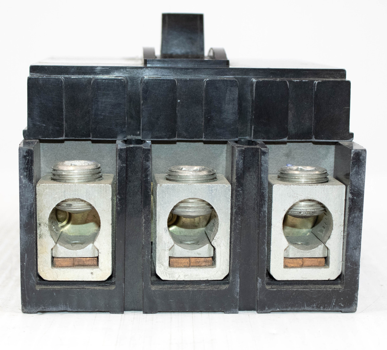 Square D Q2L3225H Breaker 225A 240V 3P 22kA