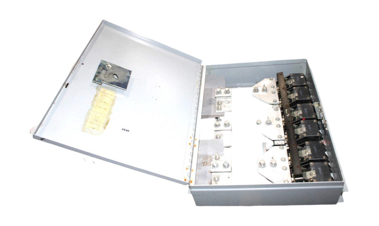 General Electric THFP368 Fusible Panelboard Switch 1200A 600V 3PH NEMA 1 Enclosure