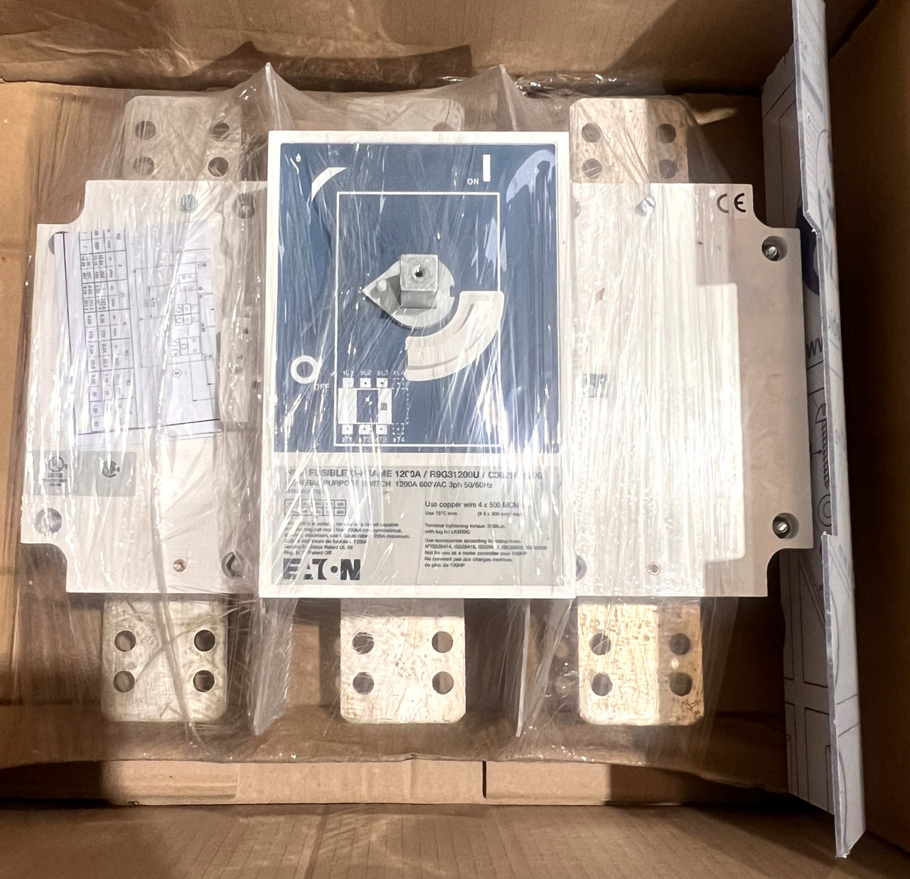 Eaton/Cutler-Hammer YC362US1200 Rotary Switch 1200A 600VAC 3P 3PH Non-Fusible 50/60Hz