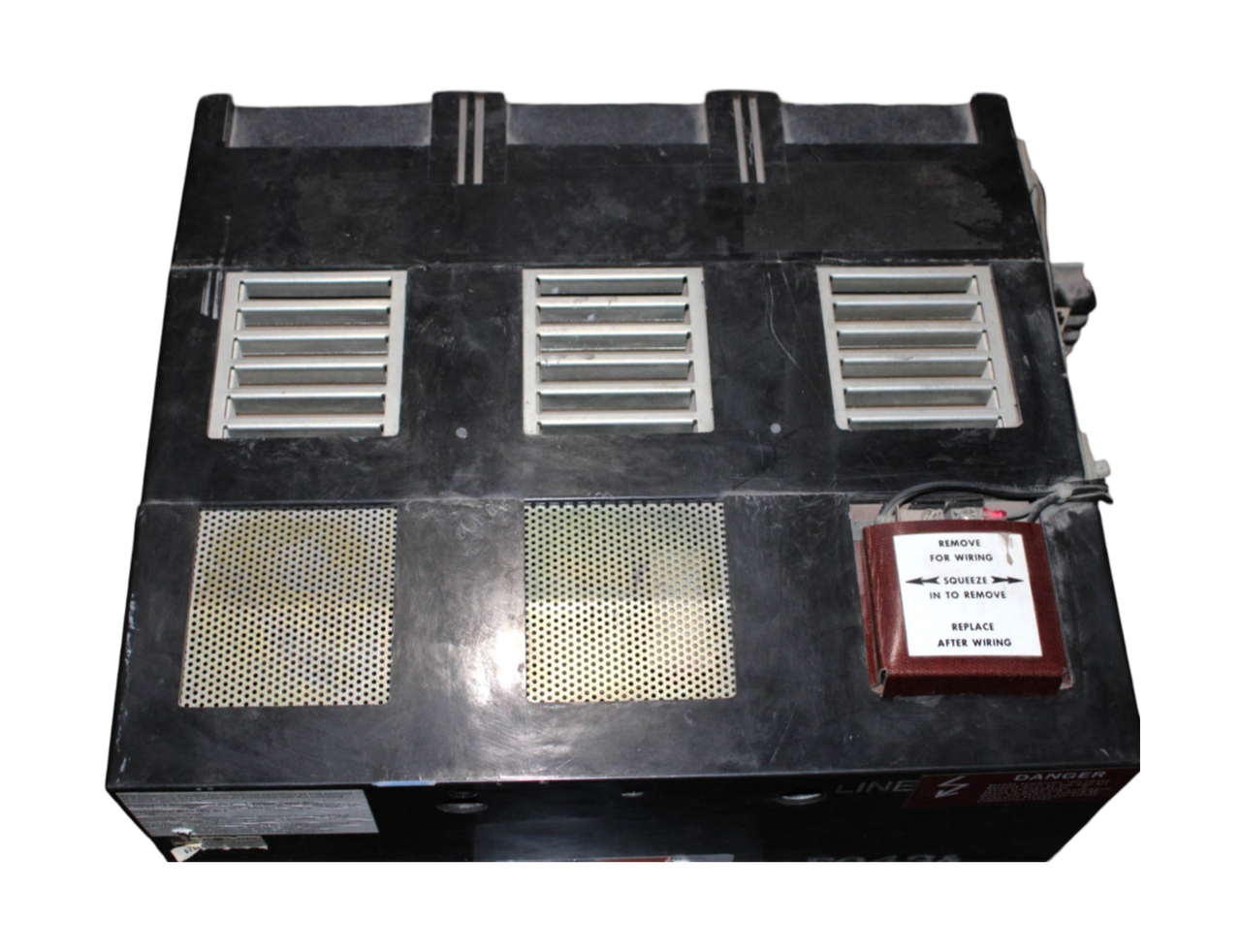 General Electric THPMMF76E1 Main Breaker 2500A 600V Operation: 120VAC 3P 3PH