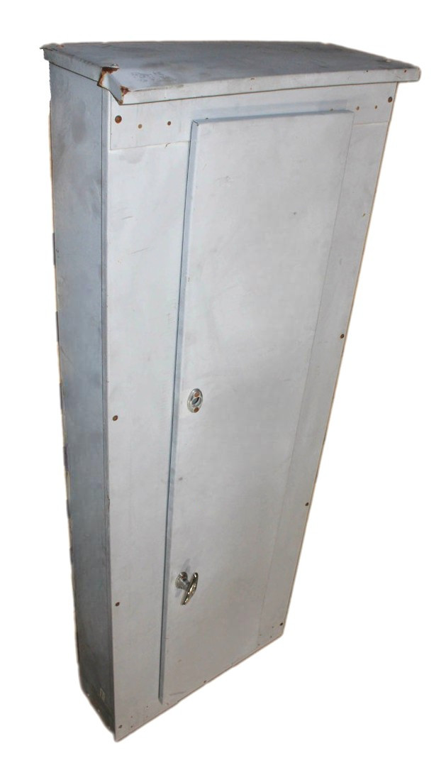 Panelboard with breaker