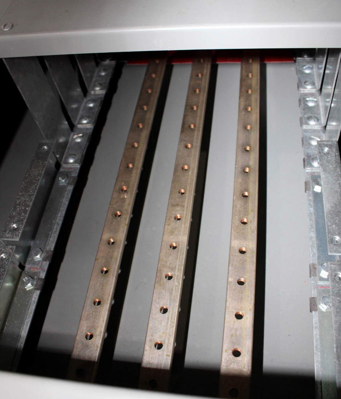 Siemens V2F3204 Vacu-Break Switch Panel 64in X 24in X 8in
