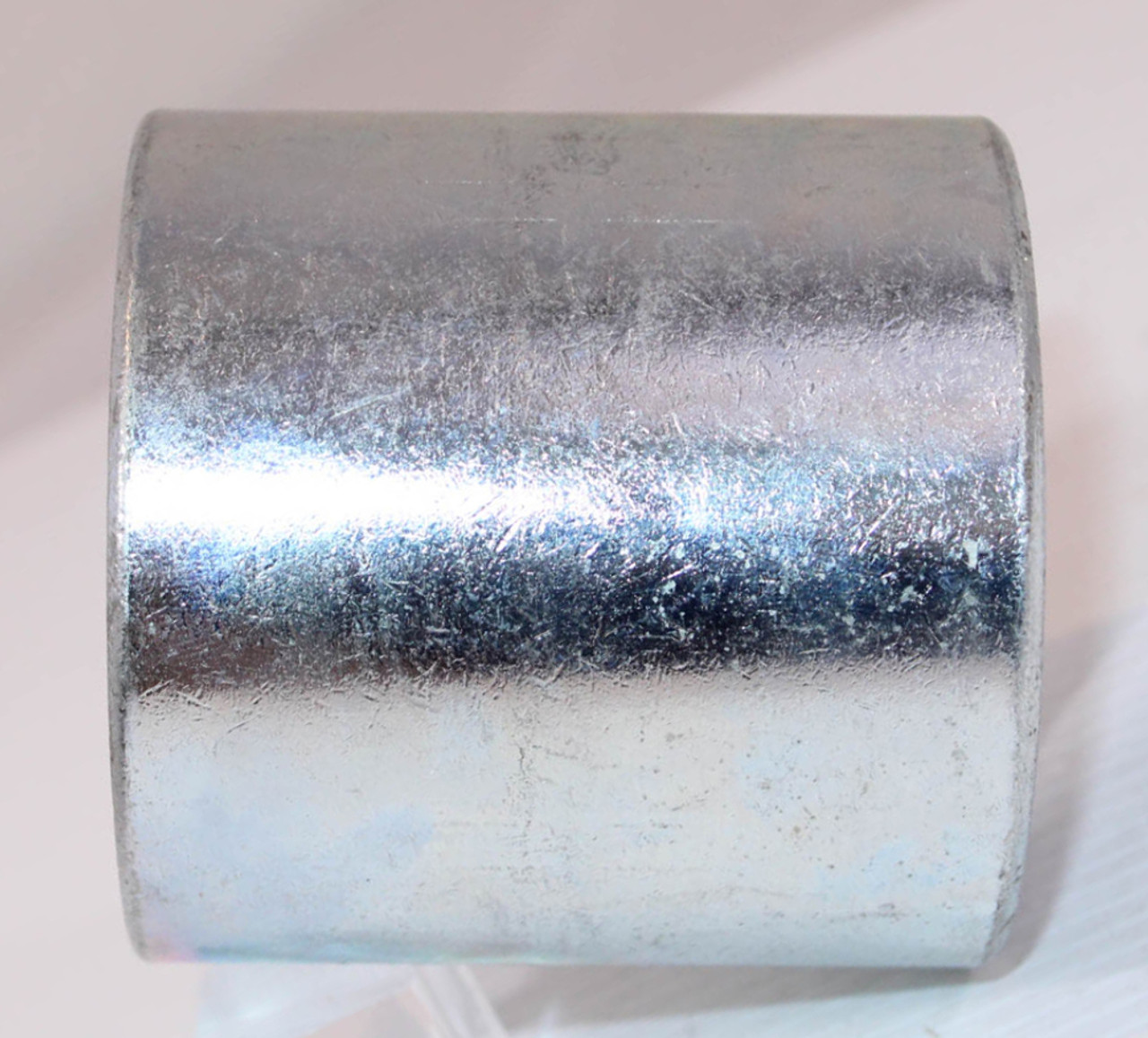 Garvin RC-250 Conduit Threaded Galvanized Coupling Material Steel Size: 2-1/2 Inches.