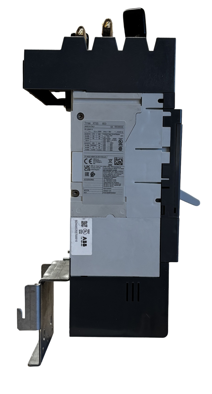 ABB XT5SU360BBYN000XXX – XT5S Molded Case Circuit Breaker, 360A, 3-Pole, 600V, UL489