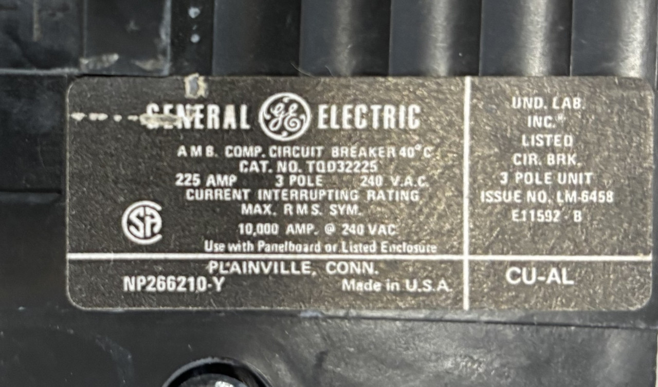 General Electric TQD32225 Circuit Breaker | 225A | 3-Pole | 240V AC | 10kA | Thermal Magnetic