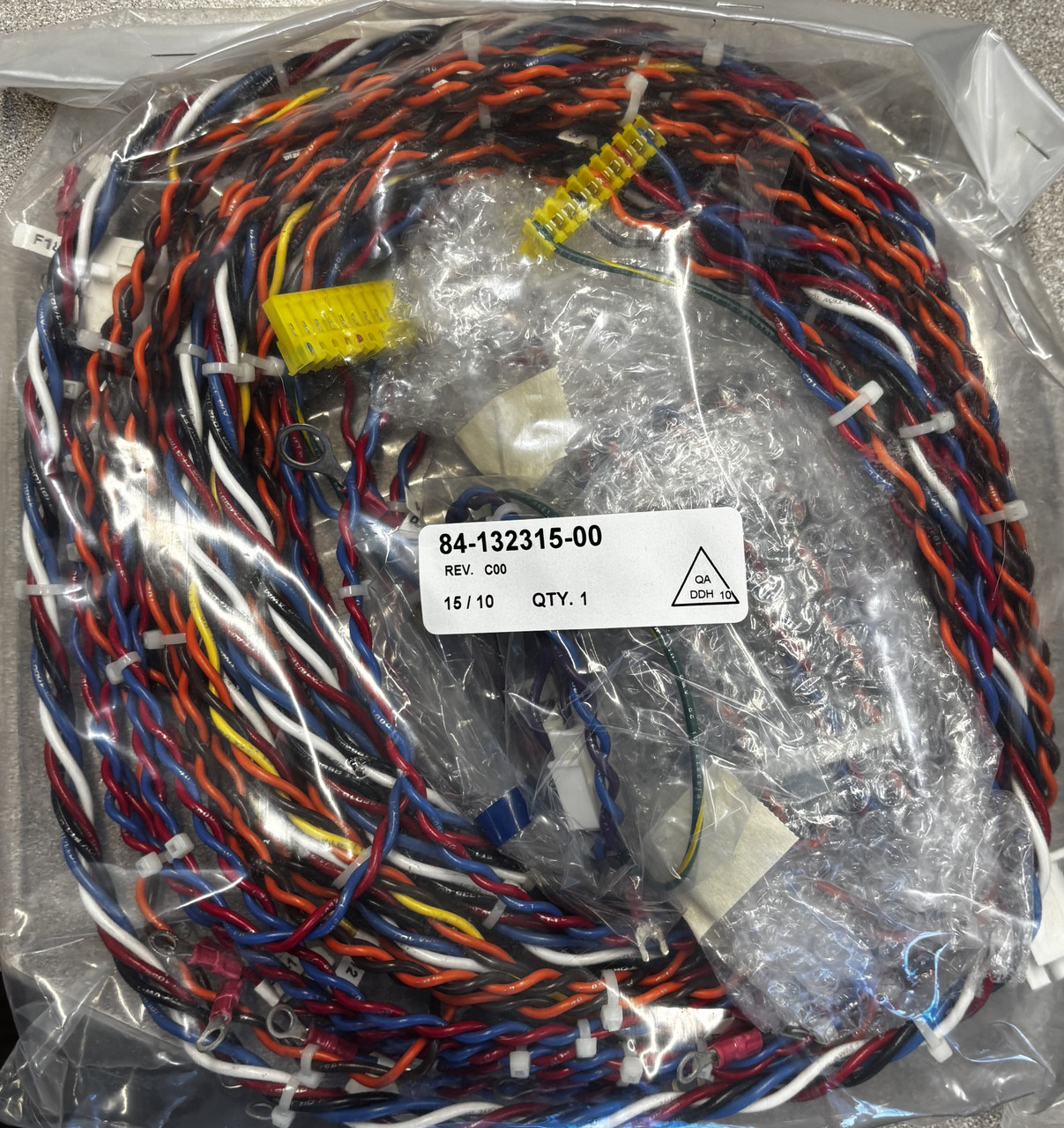 APC 84-132315-00 Rev C00 Harness – Power Control UPS Cable for APC Systems